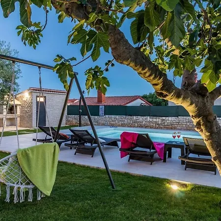 Pietra Вилла Galizana