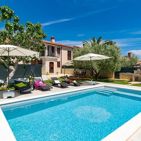 Pietra Villa Galižana